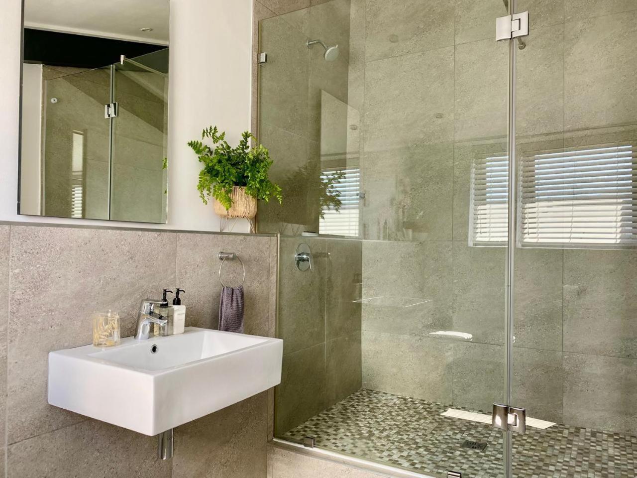 Hermanus Waterfront Apartment ห้อง รูปภาพ